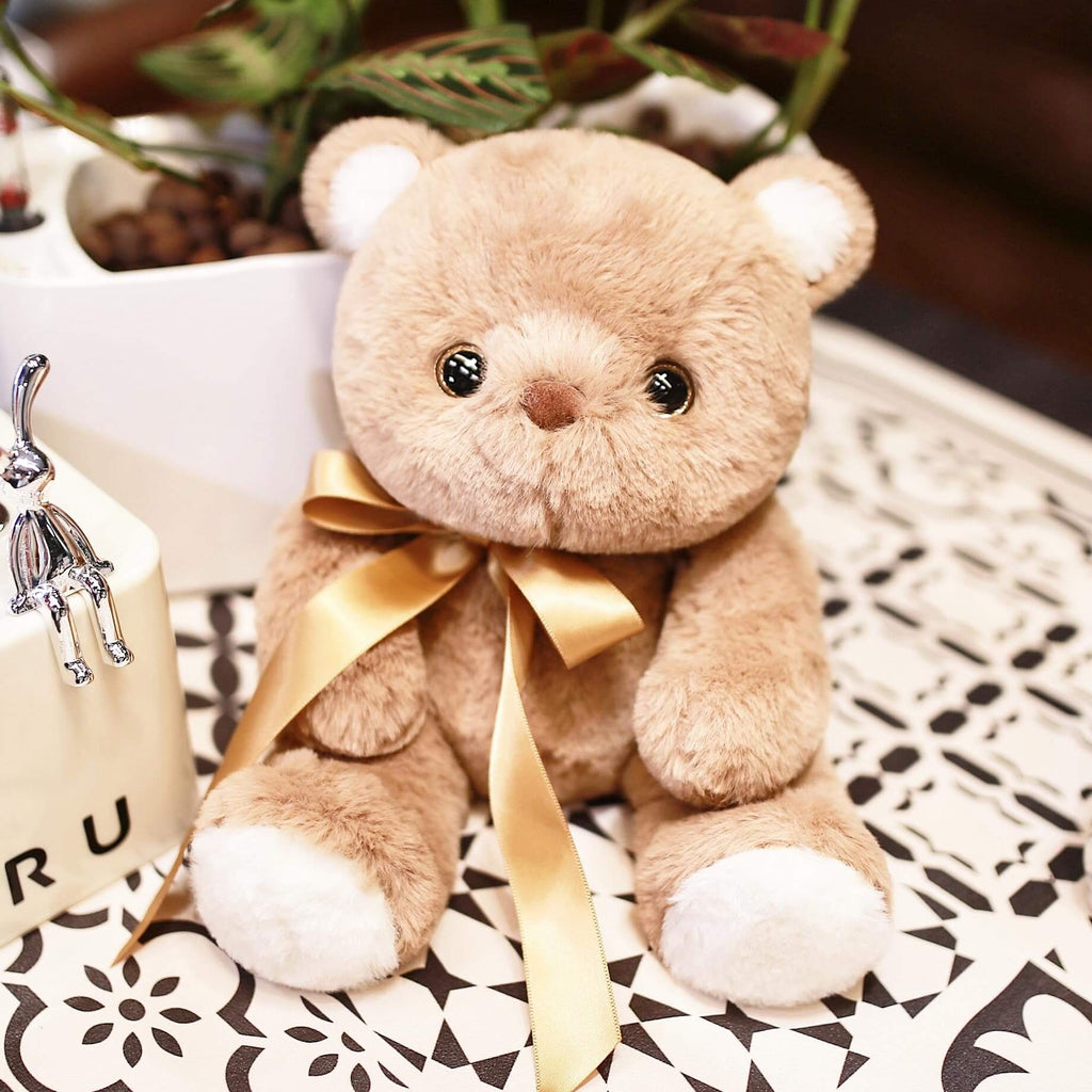 Pebble the Bear detail